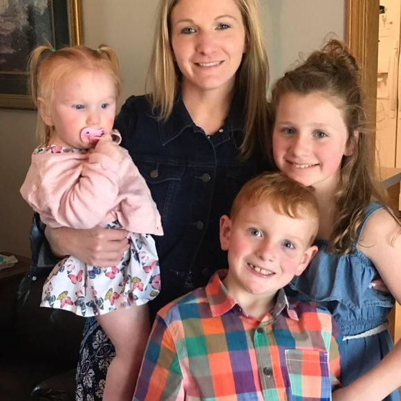 Meet your Posher, Sandy - Picture 1 of 1